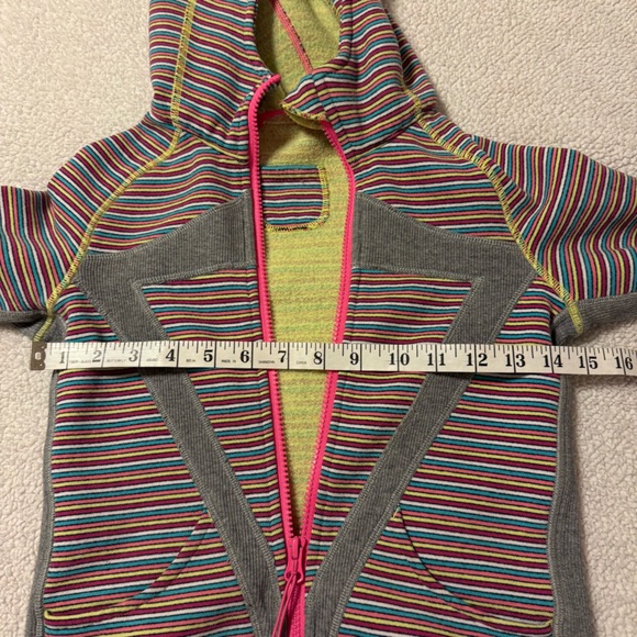 LULULEMON Ivivva Scuba Hoodie Hooded Jacket Sweatshirt Gray Pink Stripe Full Zip - Picture 6 of 7